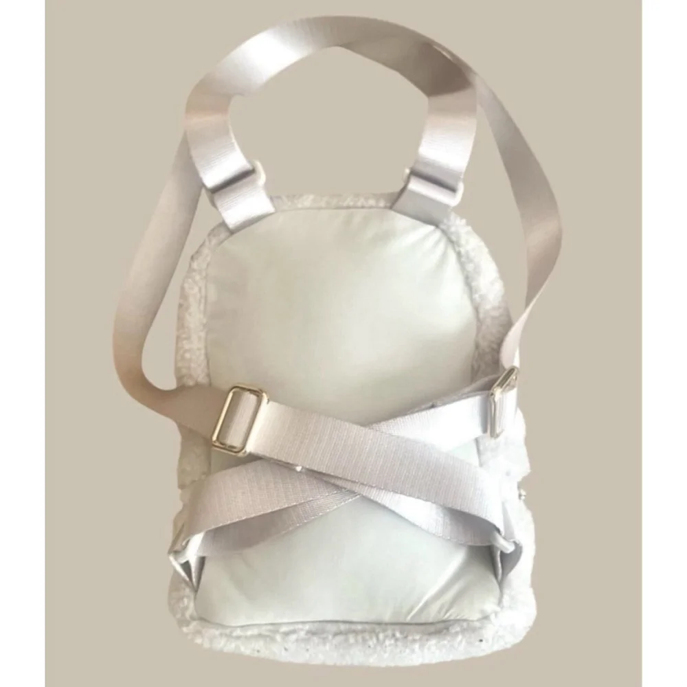 NWT Lululemon City Adventurer Microfleece Backpack 3L opal white/ gold - Picture 11 of 12